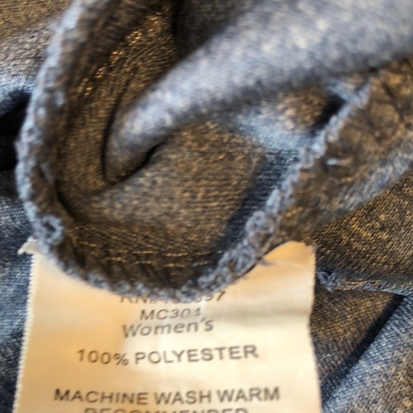 Women's Short Sleeve Gray Top - Picture 8 of 8